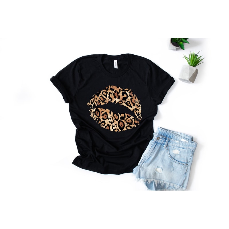 Leopard Lips - Lips Shirt, Mom shirt, Mom life, Cougar shirt, Leopard print, Lucious Lips shirt, Cheetah Print, Red Lips - 3.jpg