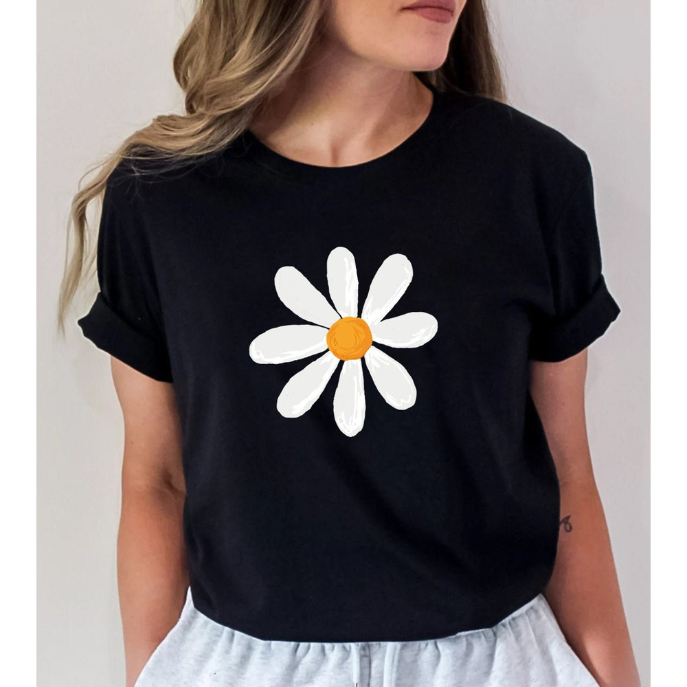 Retro Floral Daisy Tshirt, Wild Flowers Shirt, Floral Hippie T-shirt, Flower Shirt, Gift for Women, Ladies Shirts, Best Friend Gift - 6.jpg