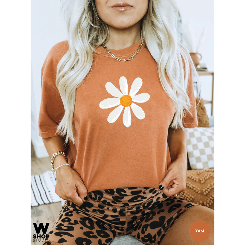 Retro Floral Daisy Tshirt, Wildflowers Shirt, Boho Hippie T-shirt, Flower Shirt, Oversized Women, Ladies Shirts, Best Friend Gift - 4.jpg