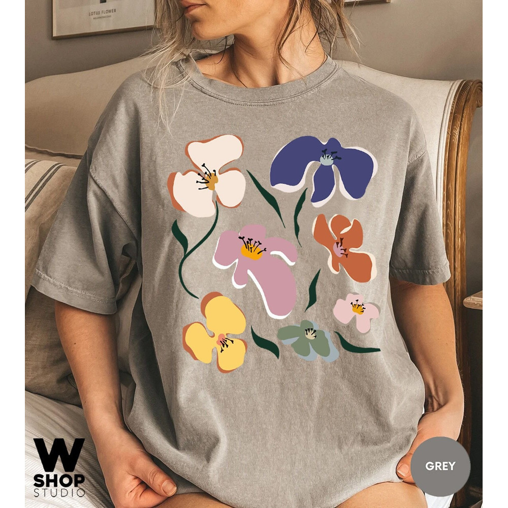 Retro Flower Shirt, Vintage T Shirt Aesthetic, Oversized, Graphic Tee, Floral Shirt, Wildflower T-shirt, Gift For Her - 1.jpg