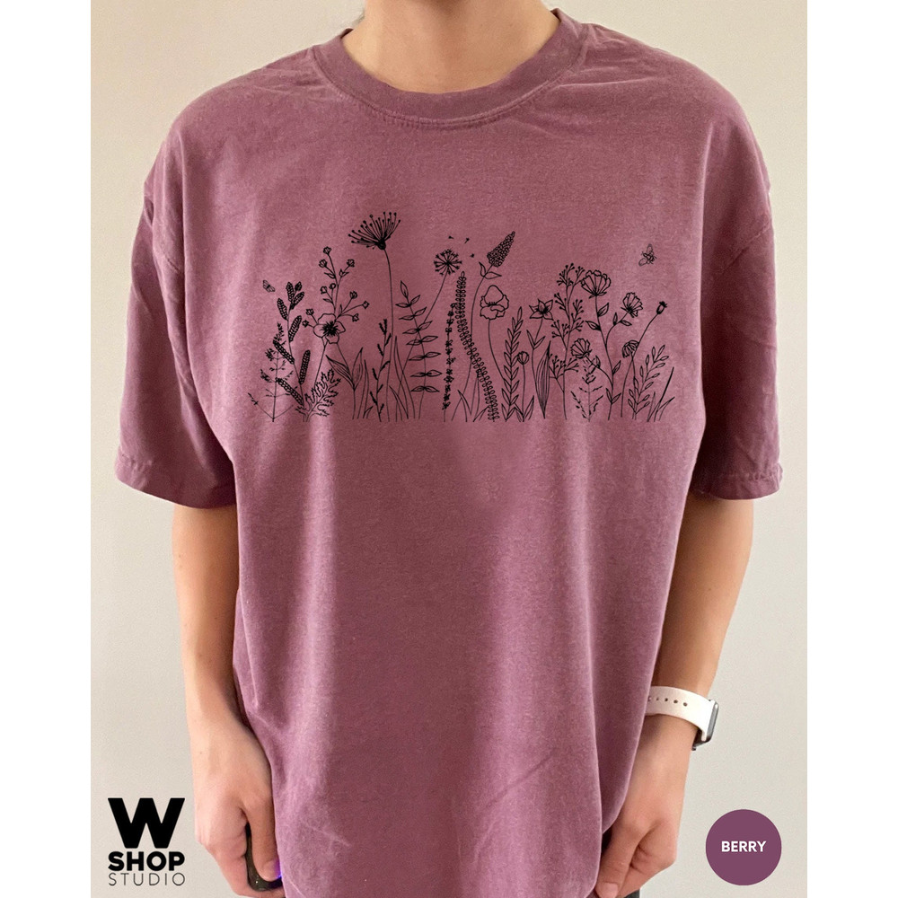 Wildflower Tshirt, Comfort Colors Shirt, Floral Tshirt, Flower Shirt, Gift for Women, Oversized Ladies Shirts, Best Friend Gift - 5.jpg