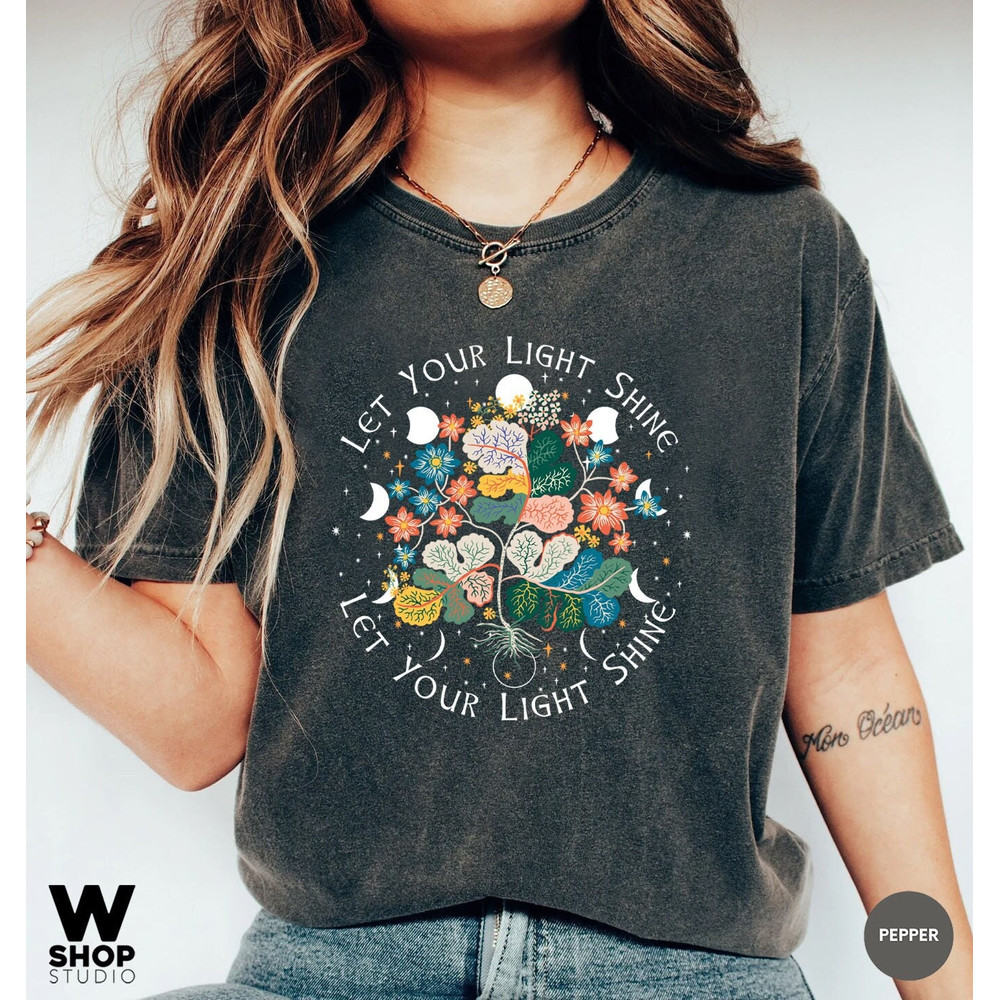 WildFlowers Shirt, Boho Moon Shirt, Oversized Floral Shirt, Bohemian Tshirt, Wildflowers, Womens Tees, Ladies Shirts, Gift for Her - 1.jpg