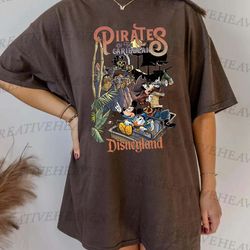 vintage disney pirates of the caribbean shirt, dis