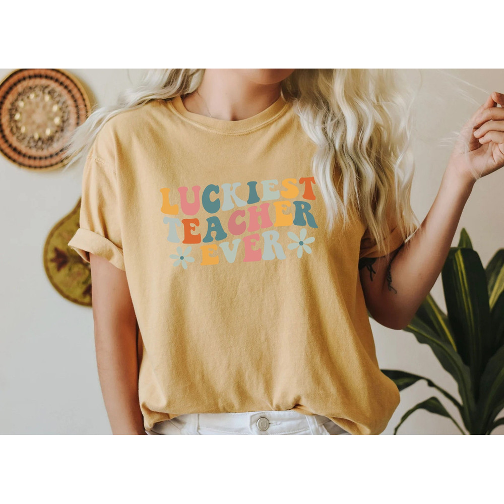 Retro Teacher Shirts, Teacher Appreciation Gift, Teacher Gifts, Oversized Teaching Squad T-shirts, Luckiest Teacher Ever Tee - 6.jpg