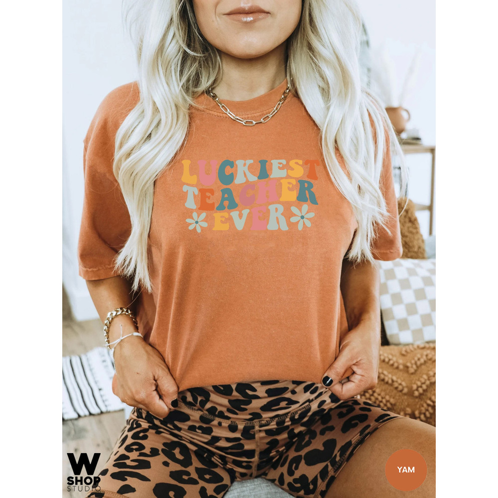 Retro Teacher Shirts, Teacher Appreciation Gift, Teacher Gifts, Oversized Teaching Squad T-shirts, Luckiest Teacher Ever Tee - 7.jpg