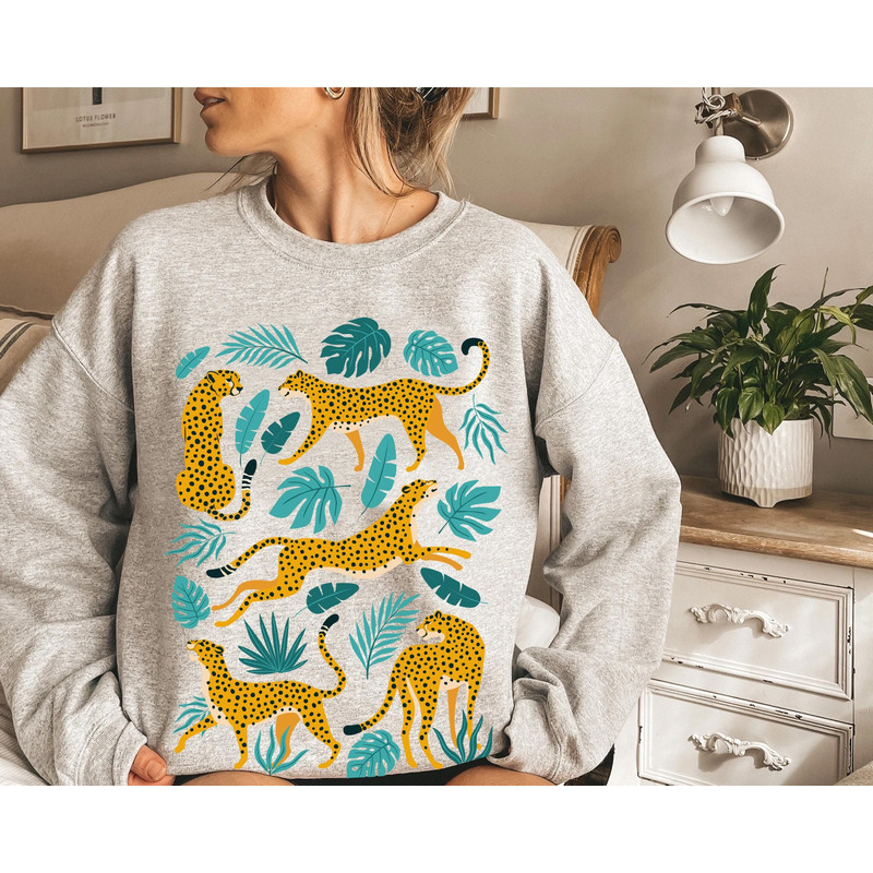 Tiger Sweatshirt, Women Botanical Shirt, Trendy Boho, Wild Animal Sweatshirt, Womens Safari, Jungle Tee - 2.jpg