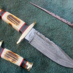 Hand Made Hunting Knife , Superior Hand Forged Damascus Steel Hunting Outdoor Knife