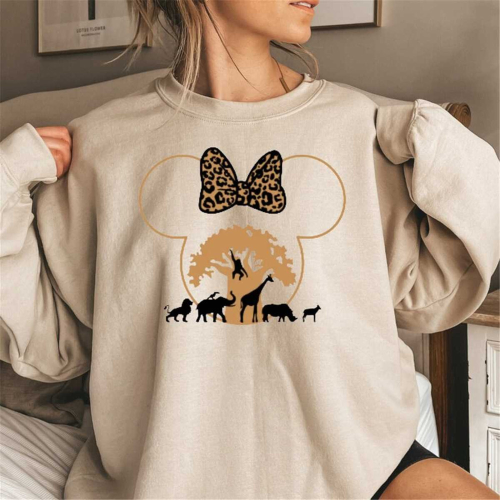 MR-186202313287-disney-animal-kingdom-sweatshirt-animal-kingdom-sweatshirt-image-1.jpg