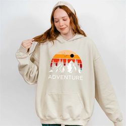 retro sunset wavy sweatshirt, sunset sweatshirt, vintage sweatshirt, sunshine sweatshirt, sun rays hoodie, beachy hoodie