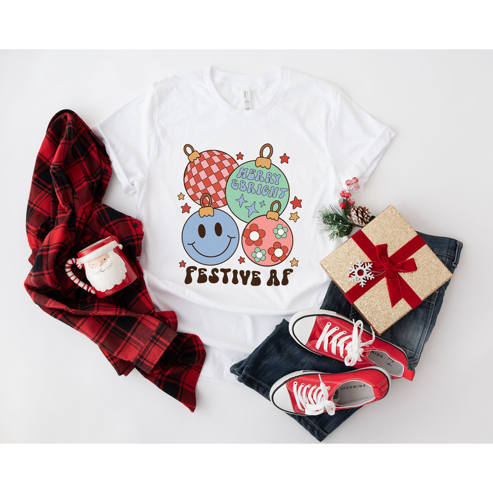 Retro merry t-shirt, Christmas t-shirt, Christmas graphic tee, holiday apparel, merry Christmas tee, womens holiday shirt, cute xmas shirt - 4.jpg