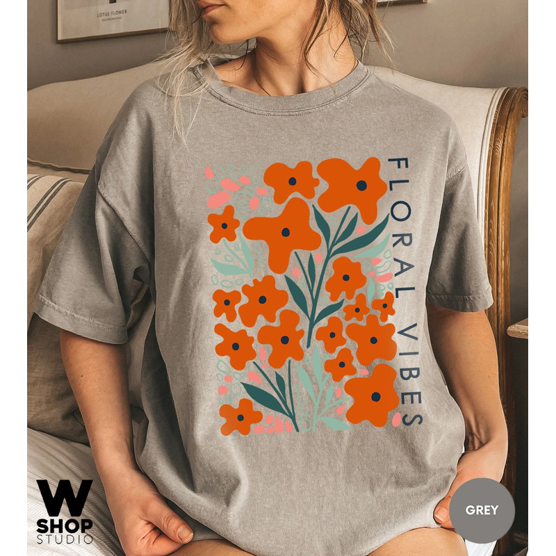 Vintage Wildflower Tshirt, Bohemian Tee, Floral Flower Shirt, Oversized Hippie Gift for Women, Ladies Shirts, Best Friend Gift - 4.jpg