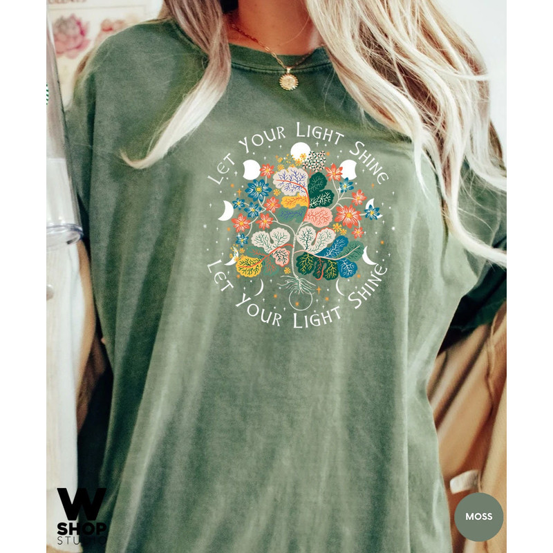 WildFlowers Shirt, Boho Moon Shirt, Oversized Floral Shirt, Bohemian Tshirt, Wildflowers, Womens Tees, Ladies Shirts, Gift for Her - 2.jpg