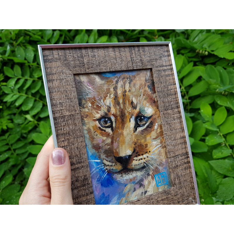 2 Small oil painting in a frame under glass - little lion 5.9 - 3.9 in (10-15cm)..jpg