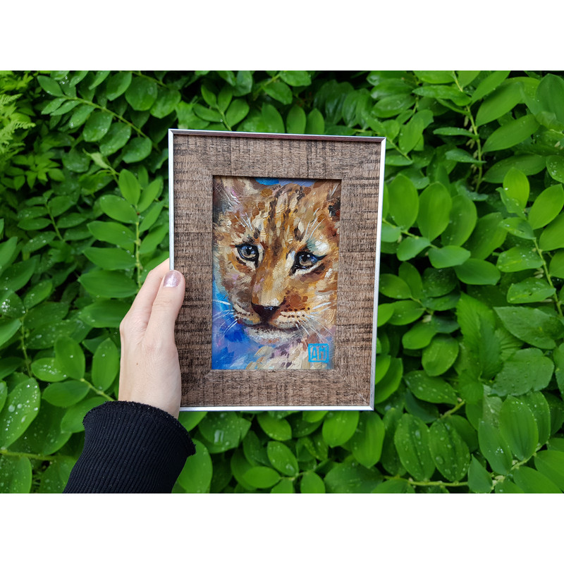 1 Small oil painting in a frame under glass - little lion 5.9 - 3.9 in (10-15cm)..jpg