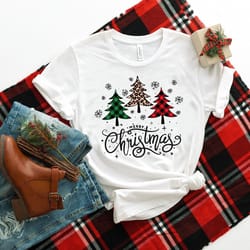 christmas women shirt, leopard print christmas shirt, merry christmas shirt, cute christmas shirt, women holiday shirt,