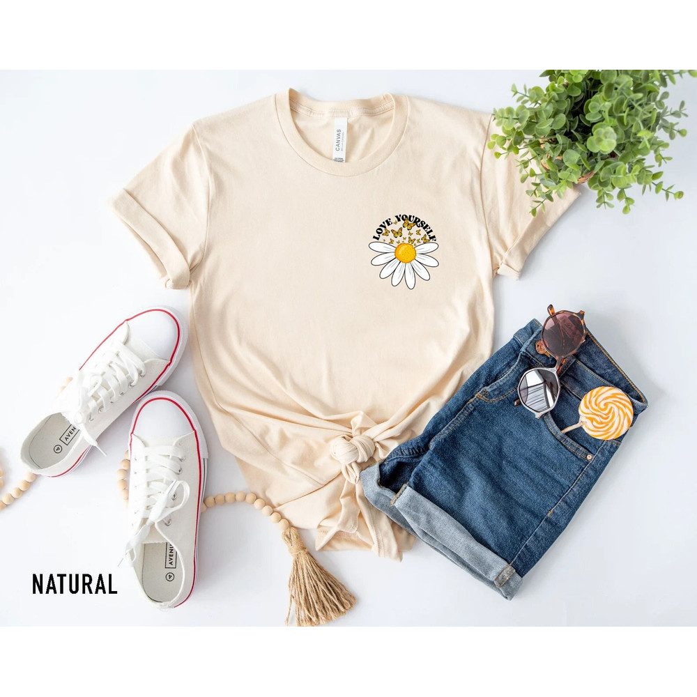 Daisy shirt, Wildflower shirt, boho shirt, floral t-shirt Gift, Birth Month Flower, Gift for sister, Summer Shirt, Women Shirt, Flower Shirt - 1.jpg