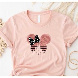 girls minnie mouse shirt, disney shirts for girls, cute minnie mouse bow, disney shirts, funny t-shirt, women men fit te