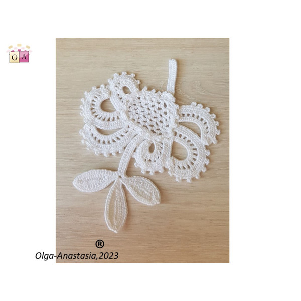 Fantasy_flower_crochet_pattern (4).jpg