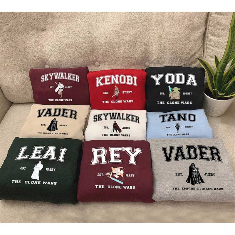MR-206202315221-star-wars-group-character-crewneck-star-wars-sweatshirt-image-1.jpg