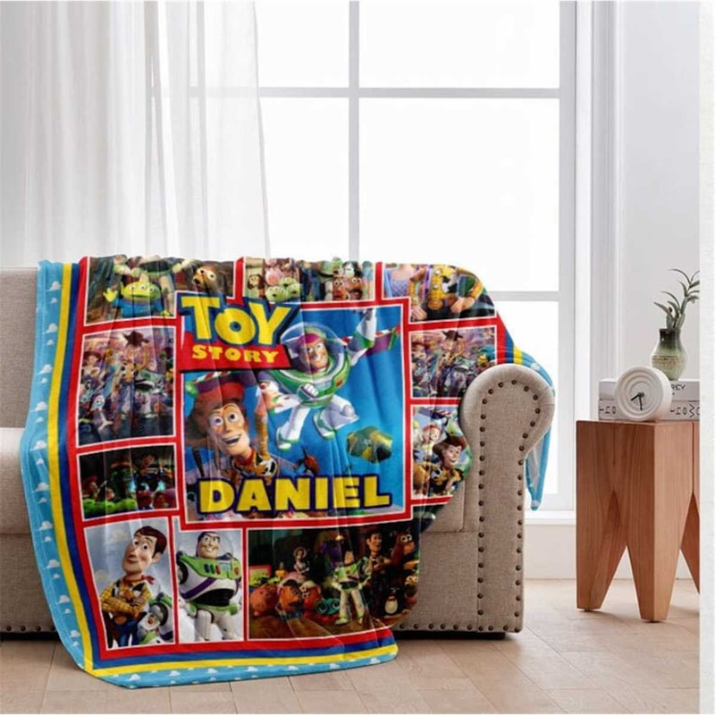 MR-2062023191735-personalized-disney-toy-story-blanket-disney-pixar-toy-story-image-1.jpg