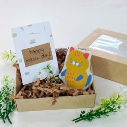 cat pin, best friend gift, long distance relationship gift, thank you gifts, miss you gift, cute gifts for girlfriend