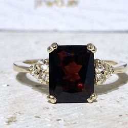 Red Garnet Ring - January Birthstone - Statement Ring - Gold Ring - Engagement Ring - Rectangle Ring - Cocktail Ring