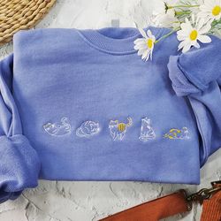 Cute cat embroidered crewneck sweatshirt, Kawaii sweatshirt, Cat Lover Gift