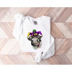 mardi gras cow sweatshirt, mardi gras sweatshirt, mardi gras tee, carnival shirt, new orleans shirt, nola shirt, fat tue