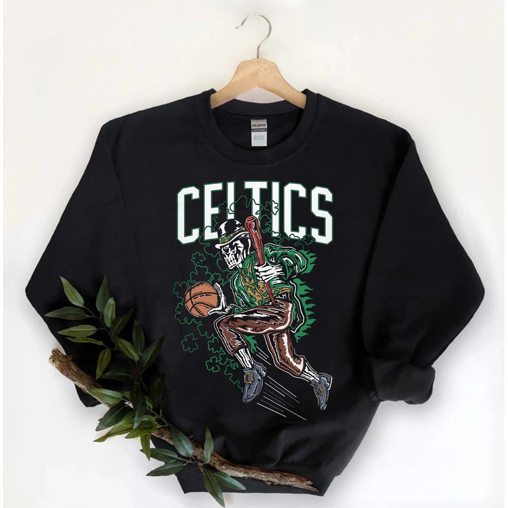 Warren Lotas Celtics Clover Boston celtics T-shirt NBA Celtics pride, Basketball Shirt, Youth , Jayson tatum Vintage shirt - UNISEX - 2.jpg