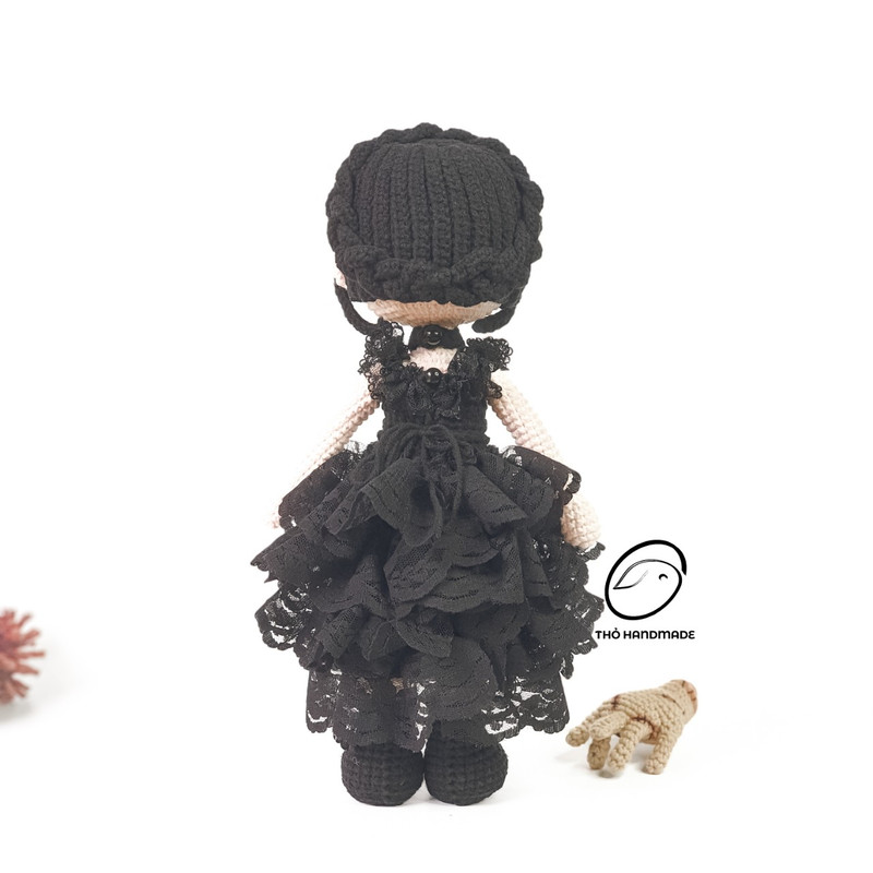 Wednesday Addams & Thing crochet amugurumi, crochet wednsday doll, gothic doll, handmade doll, amigurumi horror, amigurumi wednesday addams..jpg