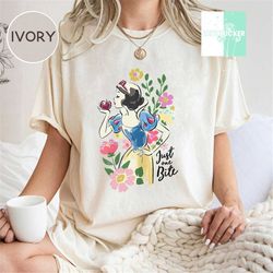 comfort colors retro disney snow white and the seven dwarfs floral shirt, magic kingdom wdw trip t-shirt family birthday