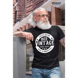 50th in 2022 birthday gift for men and women - vintage 1972 - t-shirt gift idea