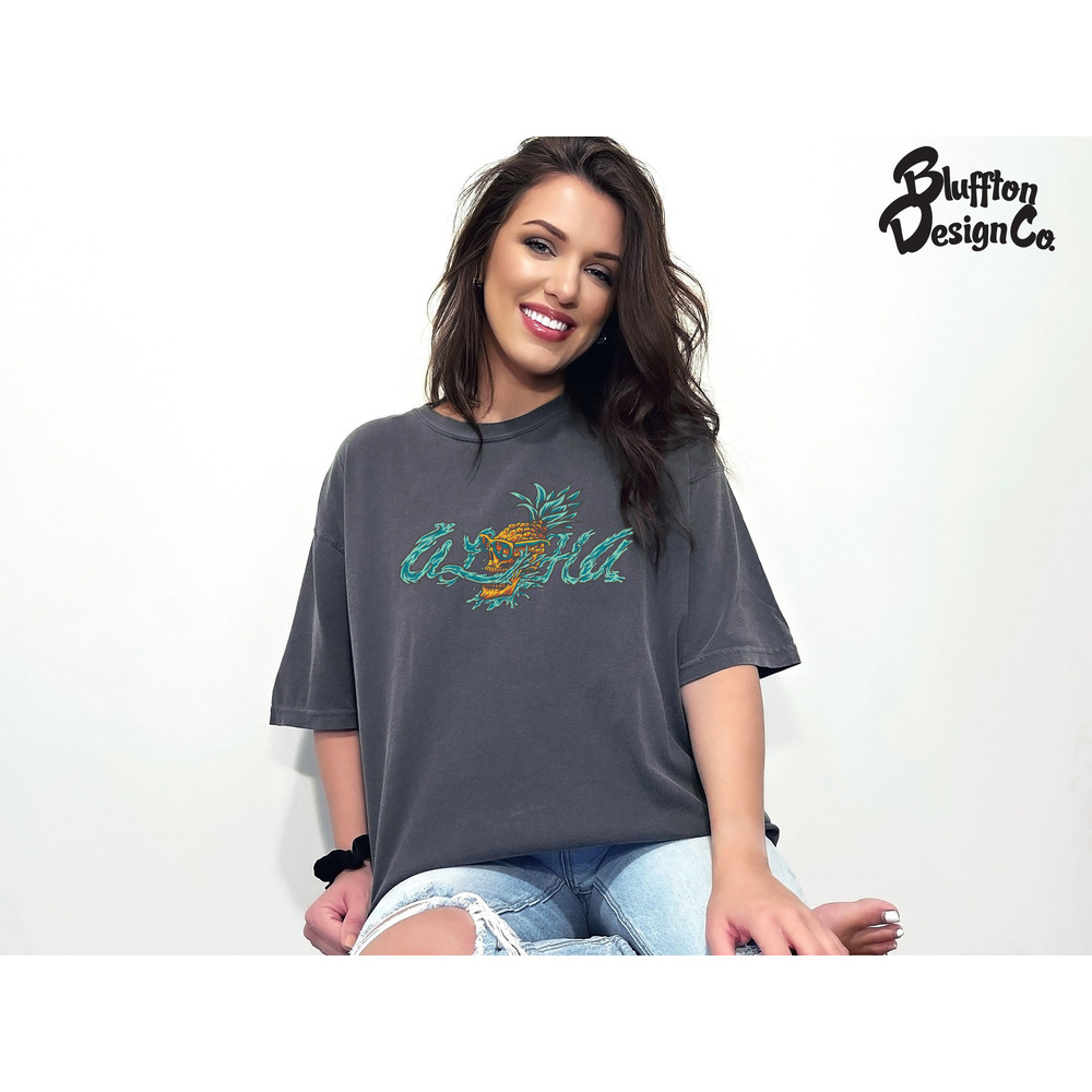 Comfort Colors T-Shirt, Beach T-Shirt, Aloha, Distressed T-Shirt, OverSized T-Shirt, Vintage Tee, Beach,Vibes, Skull, Oversized, Pineapple - 3.jpg