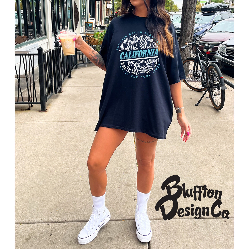 Comfort Colors T-Shirt, Beach T-Shirt, Another Day in Paradise, Distressed T-Shirt, OverSized T-Shirt, California, Beach Vibes, Oversized - 3.jpg