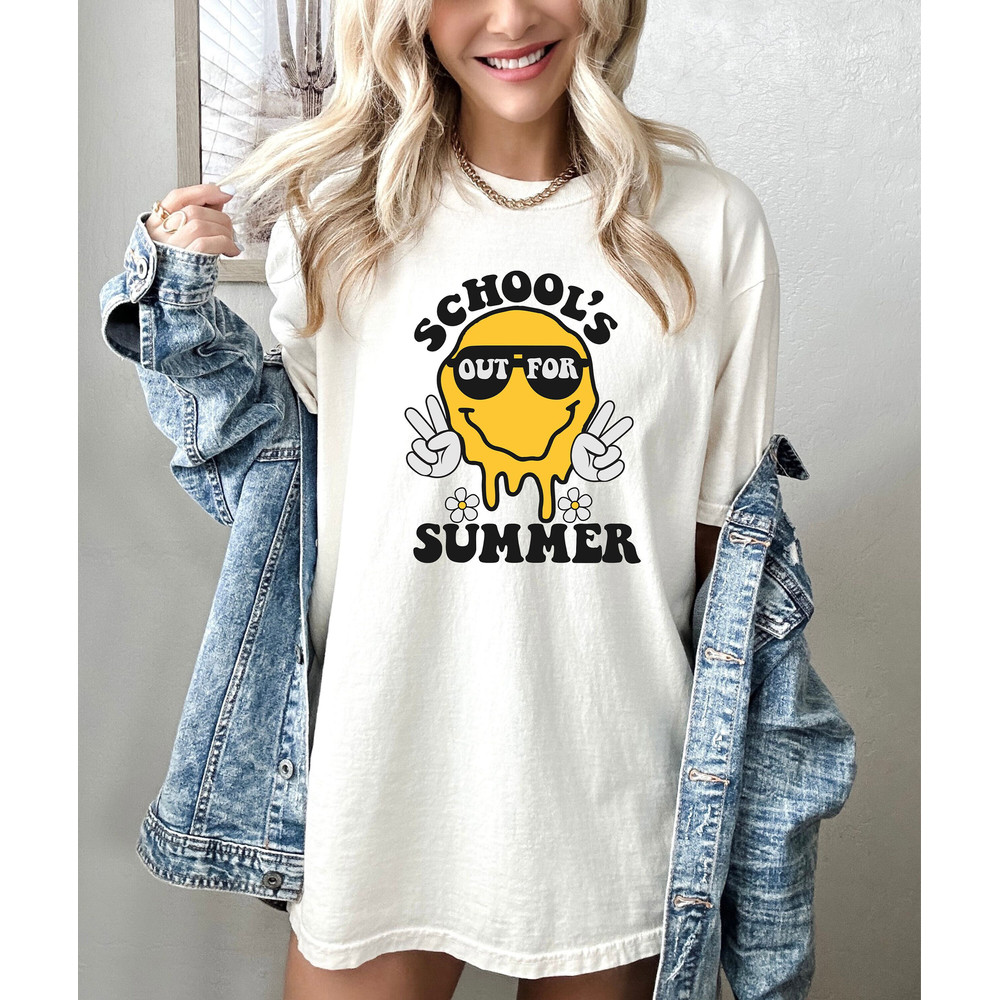 Funny Smiley Schools Out For Summer Shirt, Last Day Of School Tee, Teacher Summer Tshirt, Summer Shirt, Classmates Matching Tee - 1.jpg