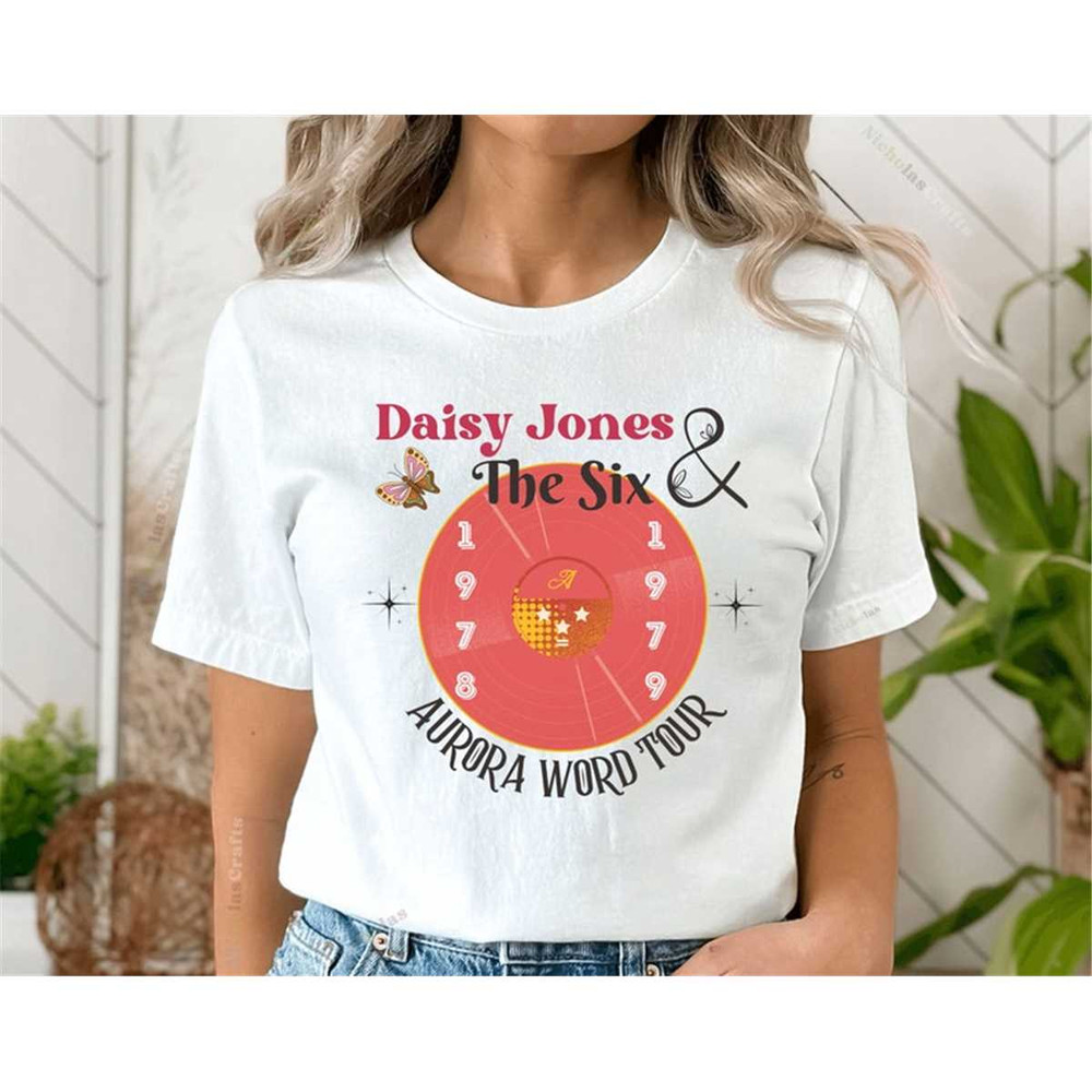 MR-246202315738-retro-the-aurora-tour-1978-79-t-shirt-daisy-jones-and-the-six-image-1.jpg