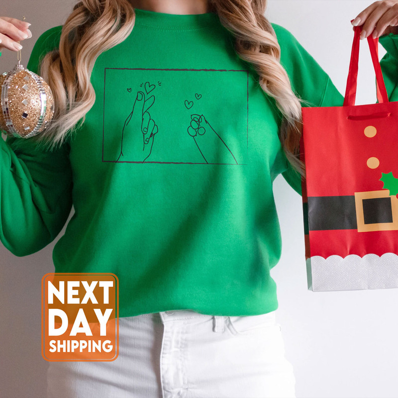 Cat Mom Hoodie,Pet sweatshirt,Funny Cat Sweat,Cat Lover Gift for Women,Gifts for Cat Lovers,Minimalist,Cat Mom Sweat, Cat Christmas Sweater - 3.jpg