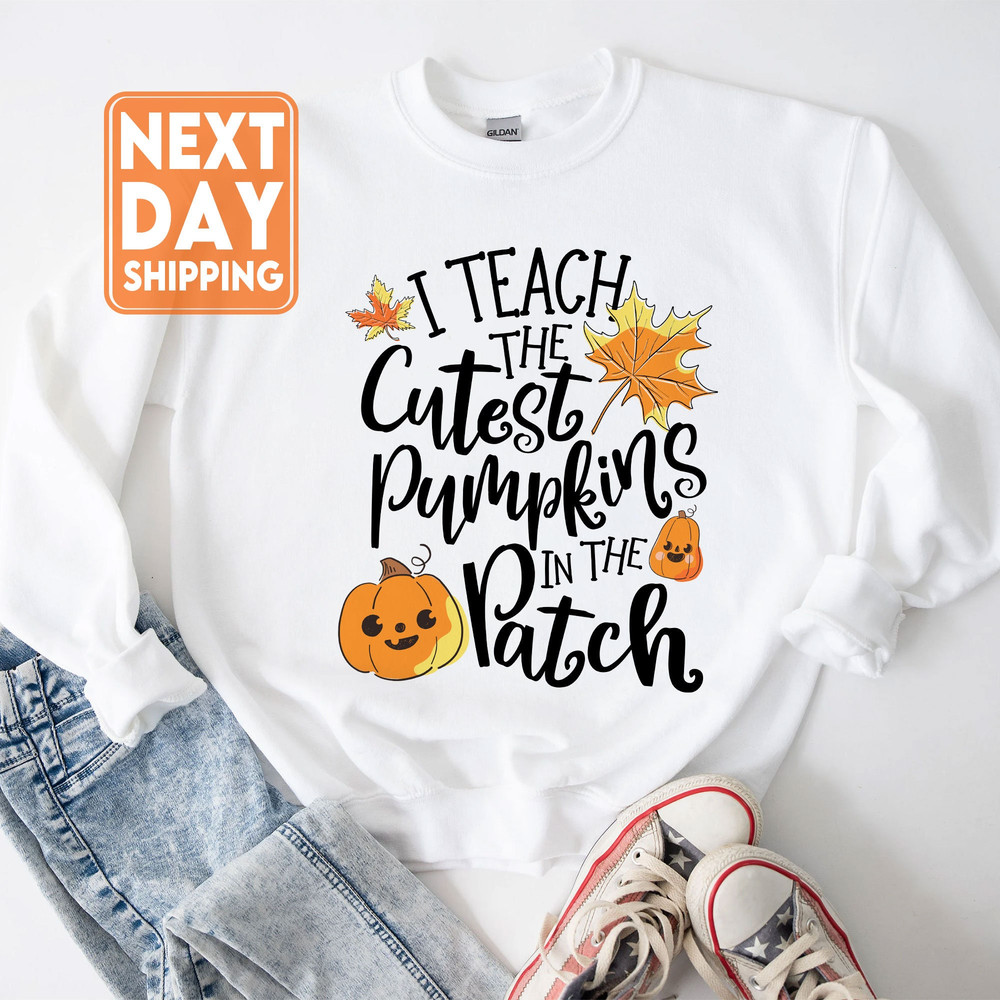I Teach The Cutest Pumpkins In The Patch Sweatshirt, Teacher Halloween Shirts, Retro Halloween Teacher, Kindergarten Teacher Tee - 3.jpg