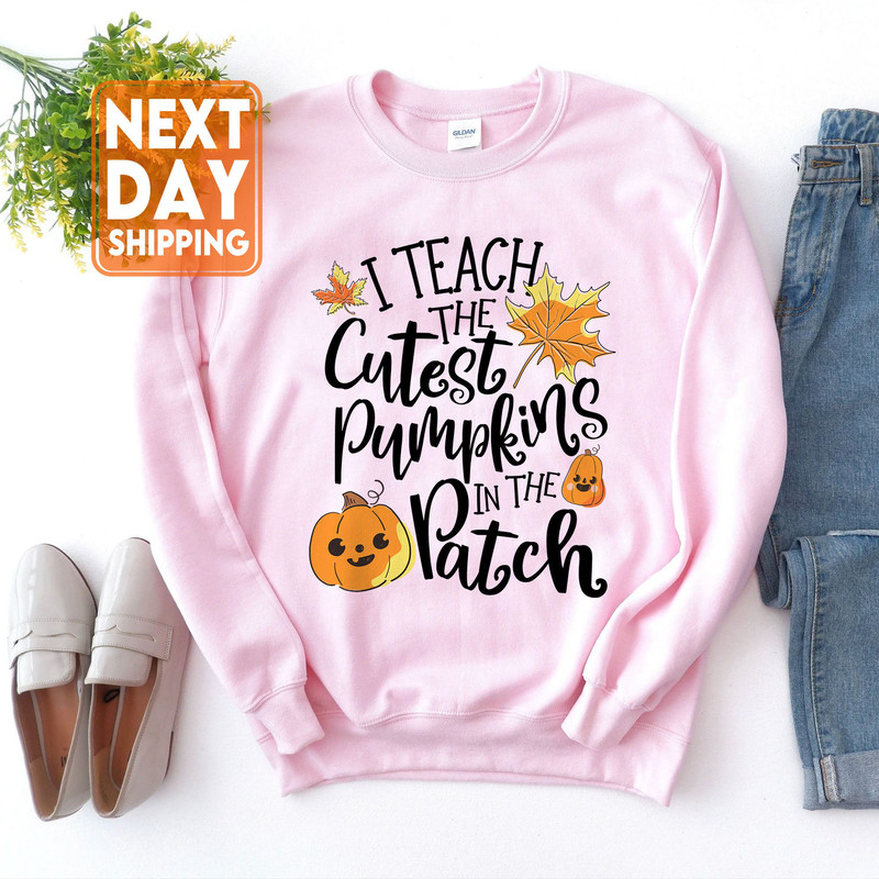 I Teach The Cutest Pumpkins In The Patch Sweatshirt, Teacher Halloween Shirts, Retro Halloween Teacher, Kindergarten Teacher Tee - 4.jpg