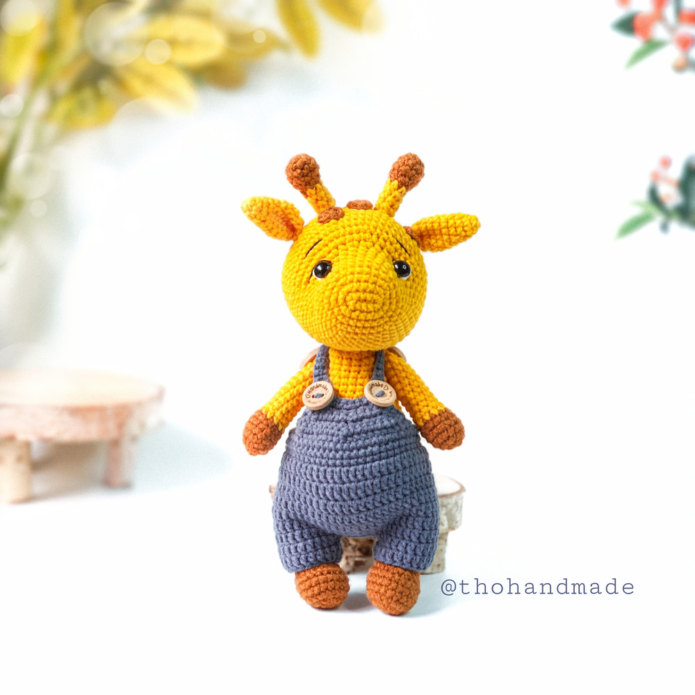 Crochet amigurumi giraffe, amigurumi animal, crochet giraffe cuddle doll, crochet doll for sale, amigurumi giraffe doll stuffed toy (5).jpg