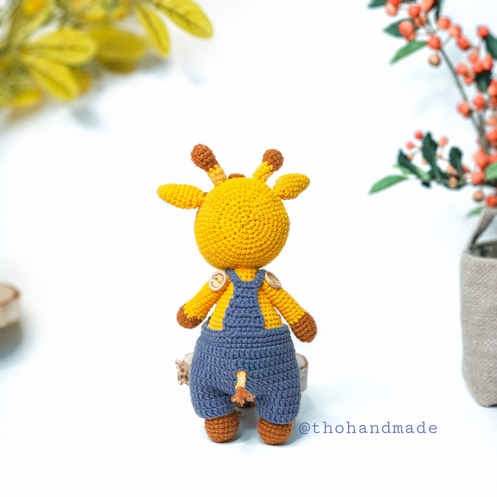 Crochet amigurumi giraffe, amigurumi animal, crochet giraffe cuddle doll, crochet doll for sale, amigurumi giraffe doll stuffed toy (7).jpg
