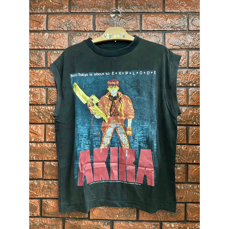 Distressed Akira Japanese Cyber Punk Anime 1988 Movie Poster Sleeveless T Shirt Japanese Cyberpunk Anime Pop Culture T Shirt Size L - 1.jpg