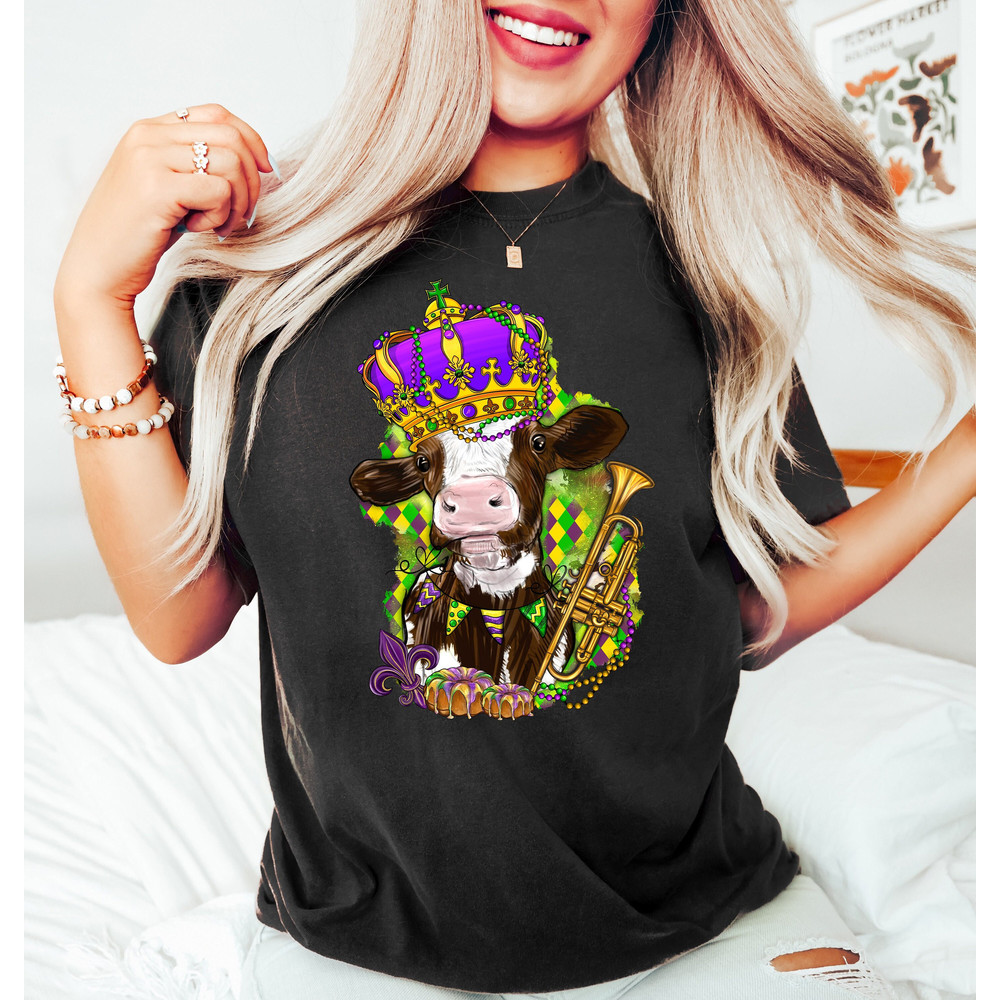 Mardi Gras Cow Shirt,Cute Womens Mardi Gras Shirt,Cow Sweatshirt,Carnival Shirt,Fat Tuesday Shirt,NOLA King Cake Shirt,Flower De luce Tshirt - 1.jpg