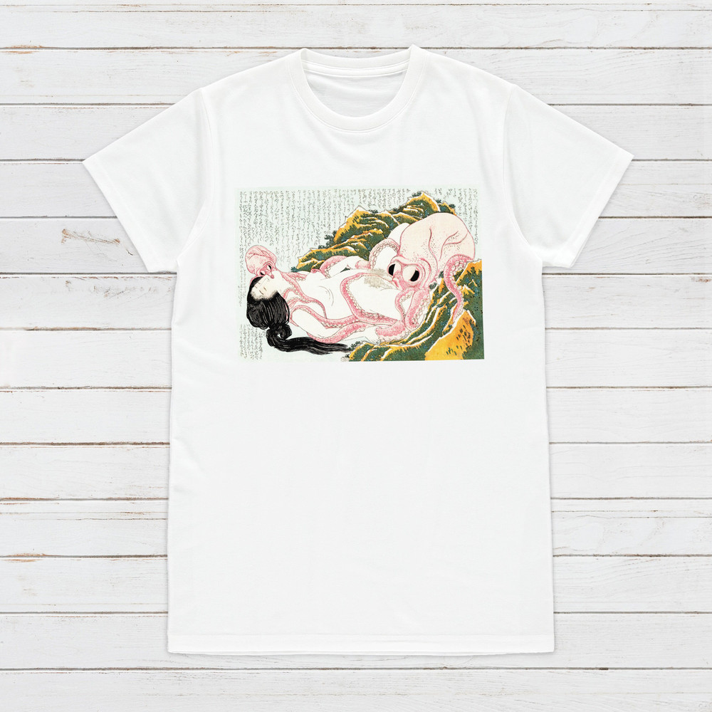 Japanese Ukiyo-e T Shirt Woodblock Art Hokusai Ama Diver Octopuses Shunga Tattoo Japan Kanji Calligraphy Womens Mens Graphic Printed Tee Top - 8.jpg