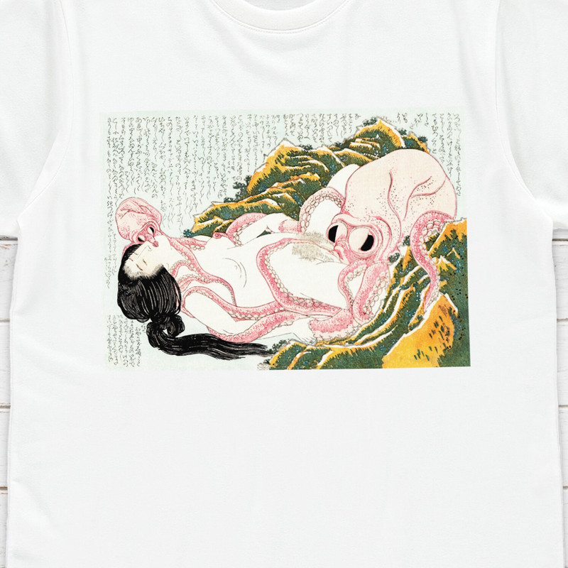 Japanese Ukiyo-e T Shirt Woodblock Art Hokusai Ama Diver Octopuses Shunga Tattoo Japan Kanji Calligraphy Womens Mens Graphic Printed Tee Top - 9.jpg
