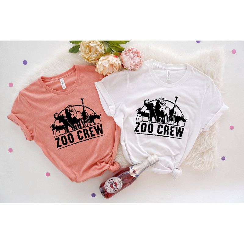 Zoo Crew Shirt,Safari Zoo Shirt,Custom Family Matching Zoo Vacation Shirt,Wild Zoo Life Shirt,Animal Keeper Sweartshirt,Zoo Sweatshirt,Gifts - 2.jpg