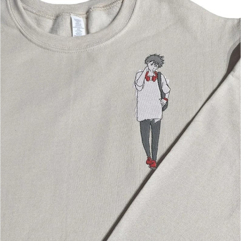 Chilling Embroidered Crewneck SweatshirtT-Shirt - 5.jpg