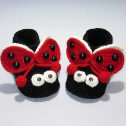 Crochet baby booties Handmade cute ladybugs toddler shoes Warm slippers Soft newborn footwear Gender reveal party gift
