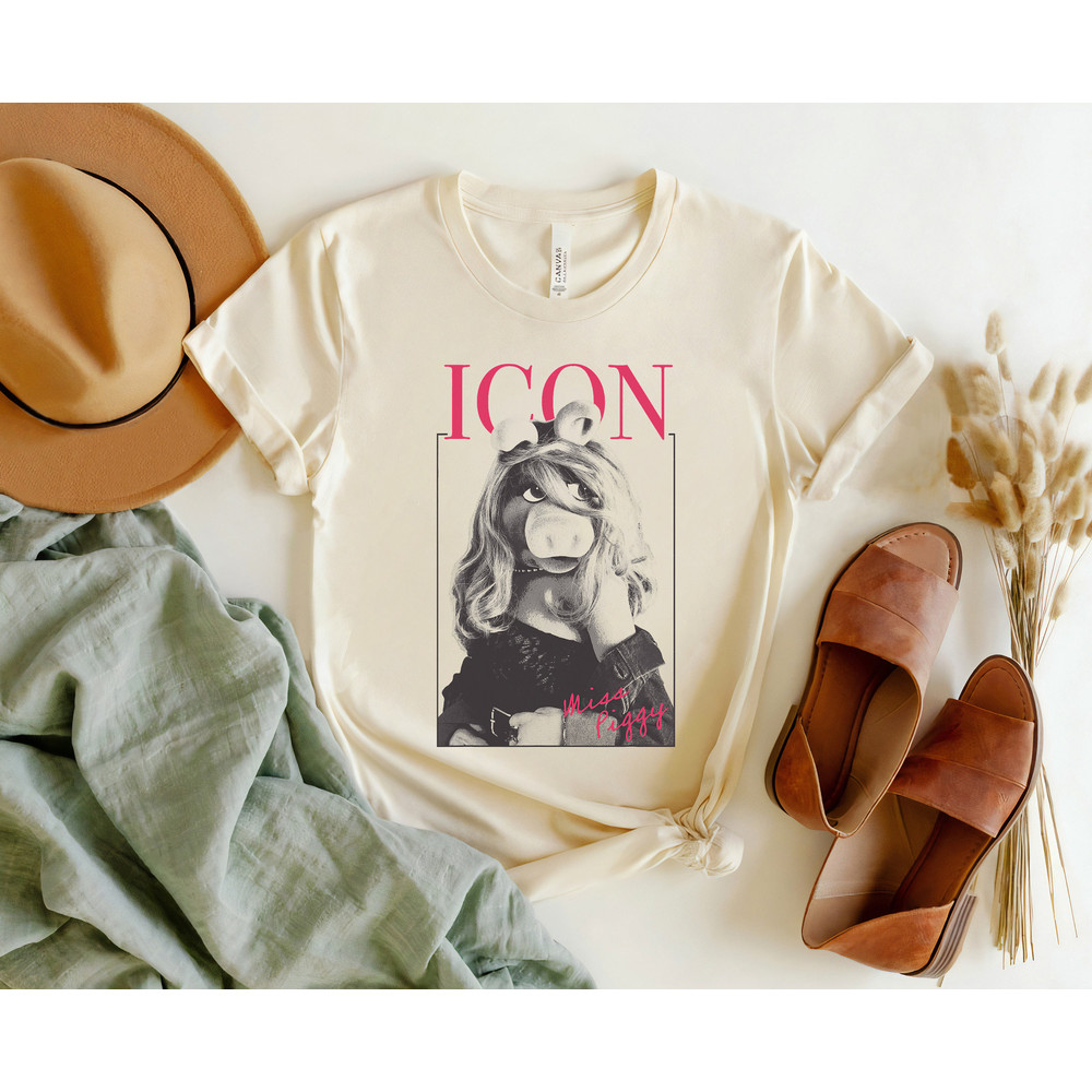 Disney Muppets Miss Piggy Icon Poster T-Shirt, Family Matching Tee Disneyland Trip Gift Unisex Adult T-shirt Kid T-shirt - 3.jpg