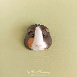 Custom guinea pig face pendant necklace